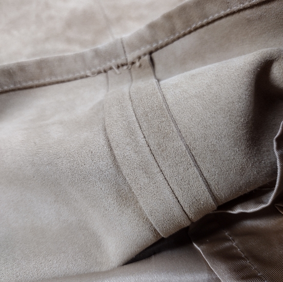 Banana Republic Vegan Suede Leather Skirt - Picture 11 of 14